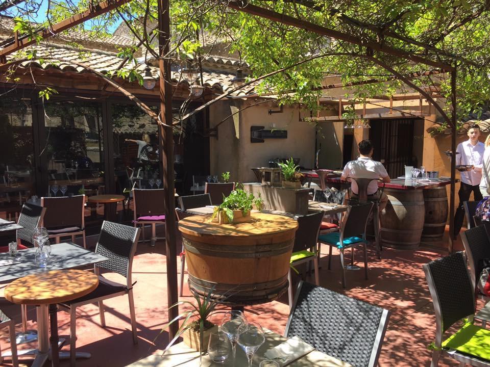 Отель Le Vieux Bistrot Кабриер-д'Авиньон Экстерьер фото