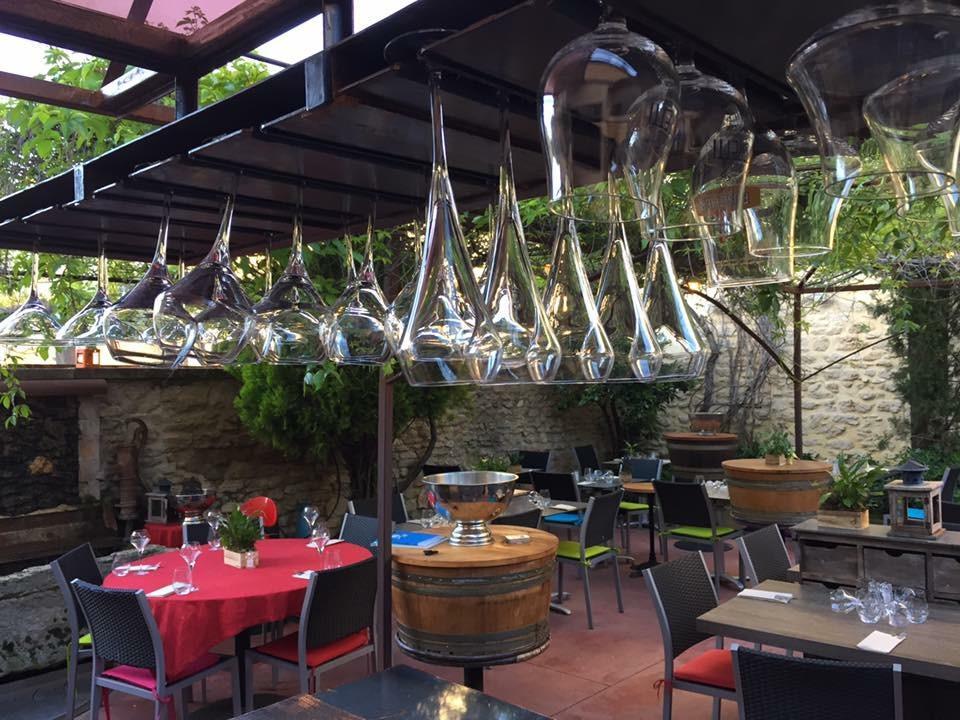 Отель Le Vieux Bistrot Кабриер-д'Авиньон Экстерьер фото